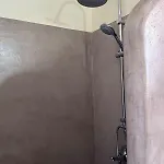 Theraliving - Boutique With Balcony Afantou