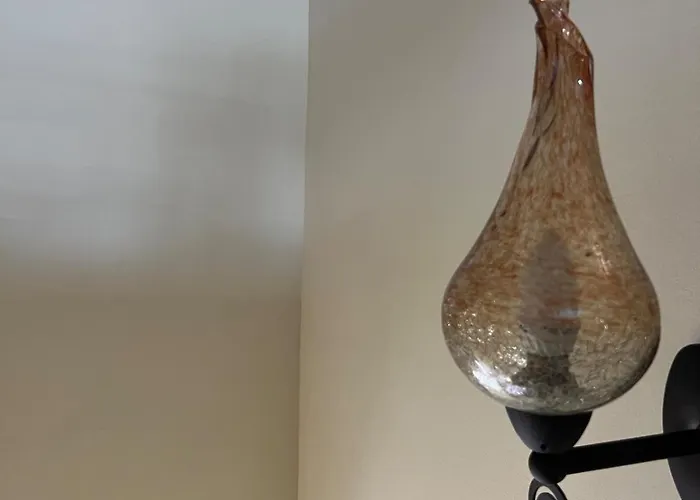 Theraliving - Boutique With Balcony *